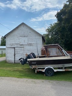 view of home's exterior