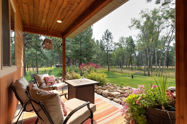 view of patio featuring an outdoor hangout area