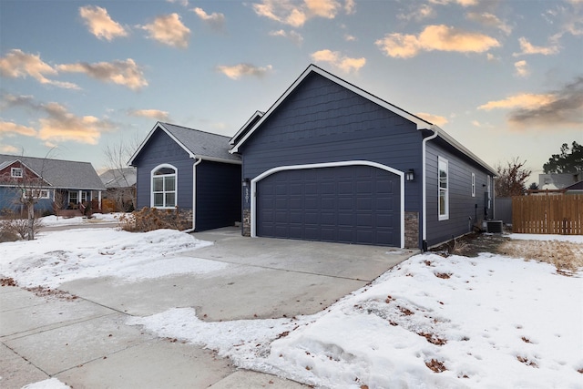 view of front facade with a garage