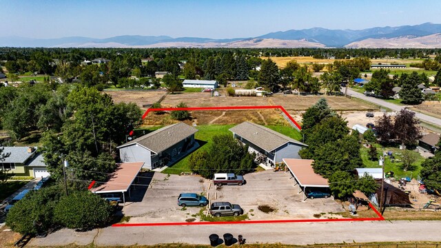 bird's eye view featuring a mountain view