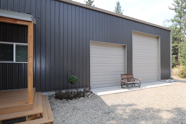 view of detached garage