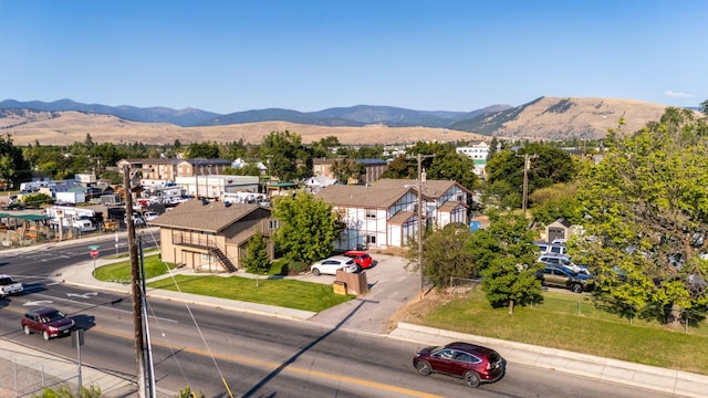 drone / aerial view with a mountain view and a residential view