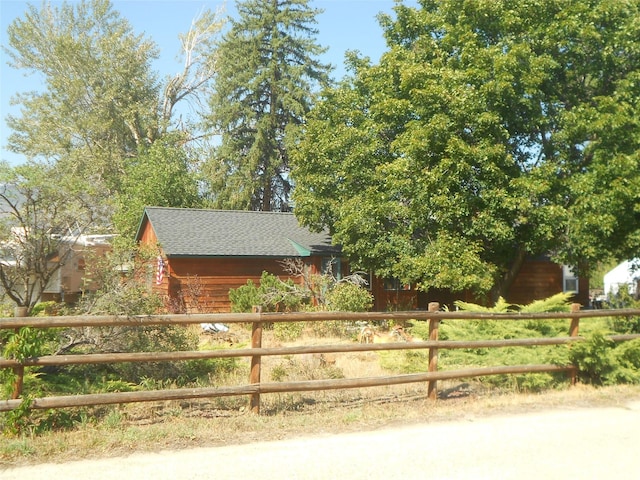 467 Cooper Ln, Hamilton, MT 59840 - view of front facade featuring a shingled roof