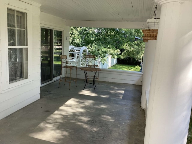 view of patio / terrace with covered porch