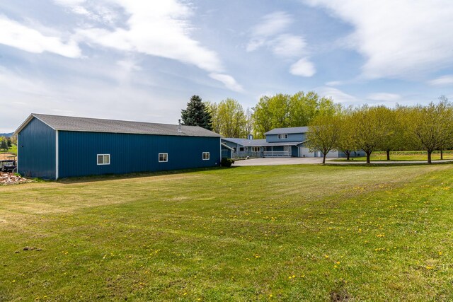 view of grassy yard