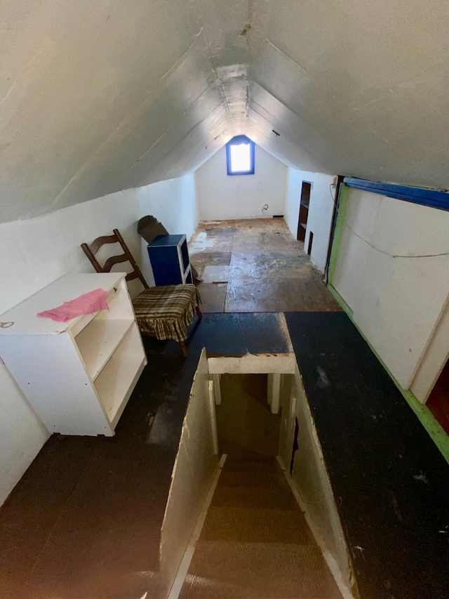 bonus room with vaulted ceiling