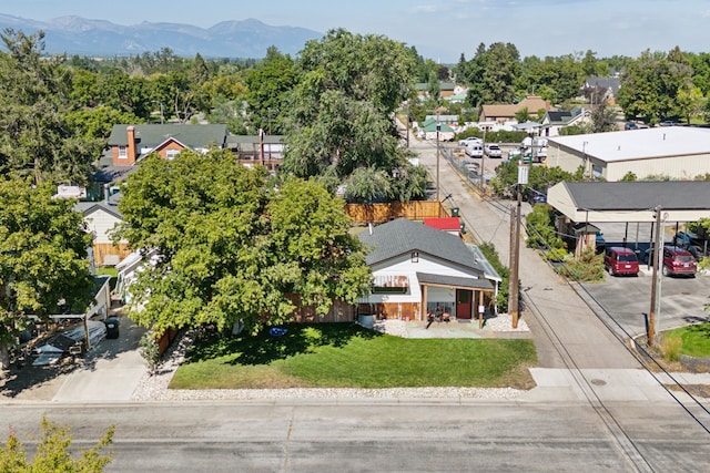 bird's eye view featuring a mountain view