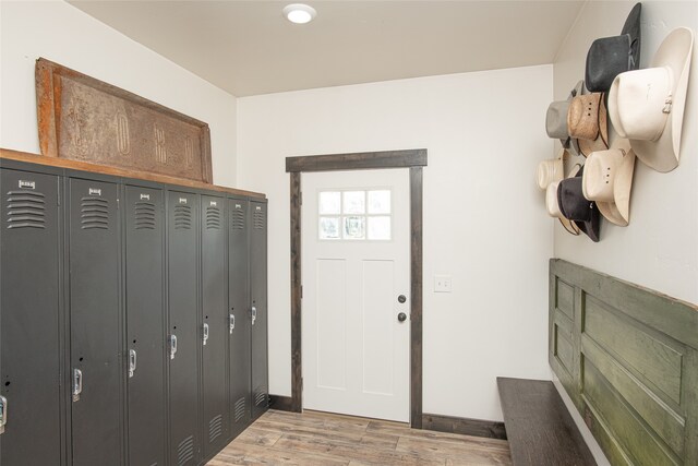 view of mudroom