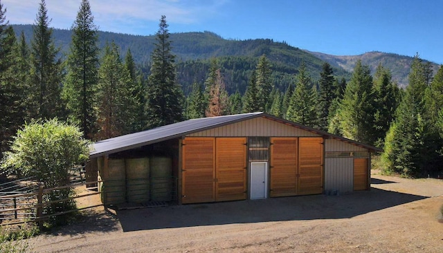 garage featuring a mountain view