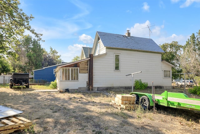 view of side of property