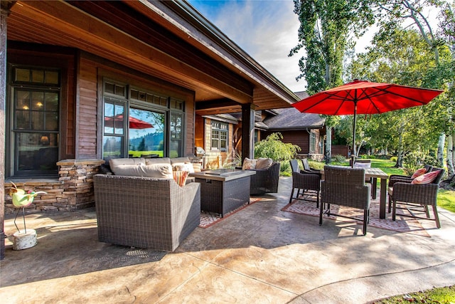 view of patio featuring outdoor lounge area and outdoor dining space