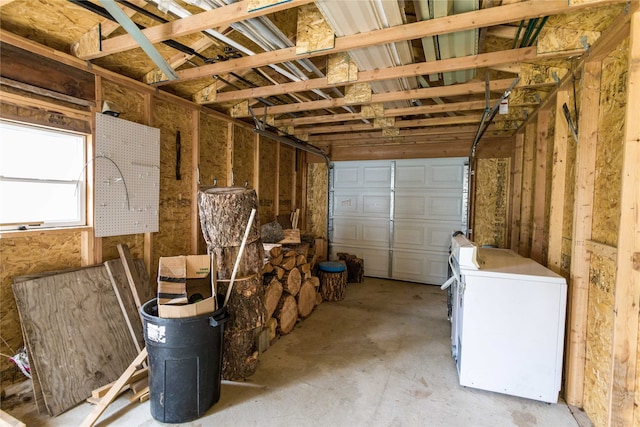 garage featuring washer / clothes dryer