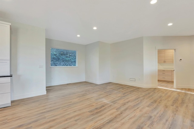 empty room featuring light hardwood / wood-style floors