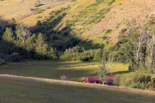 exterior space featuring a rural view