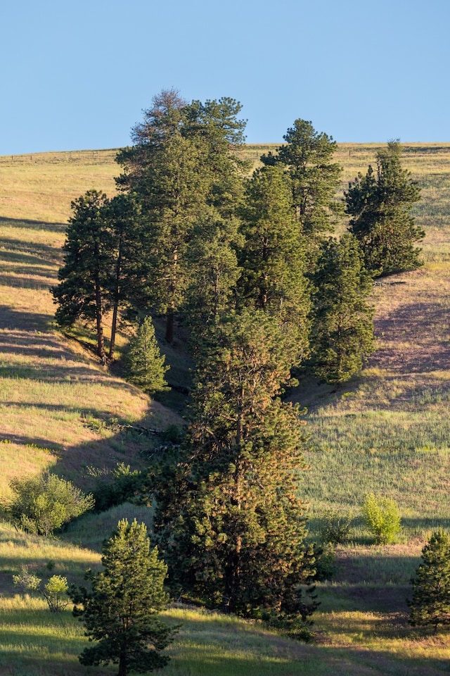 exterior space featuring a rural view