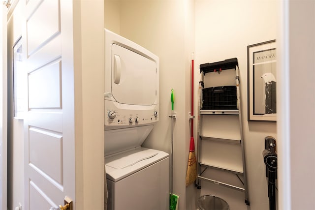 laundry room featuring stacked washer and dryer