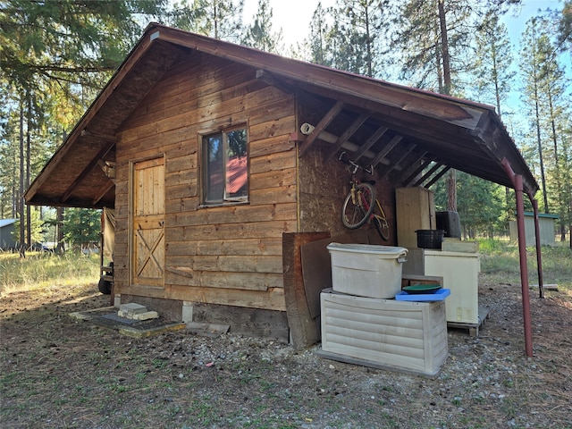 view of outdoor structure