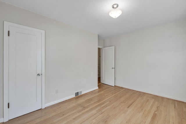 empty room featuring light hardwood / wood-style flooring