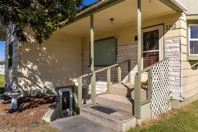 view of property entrance