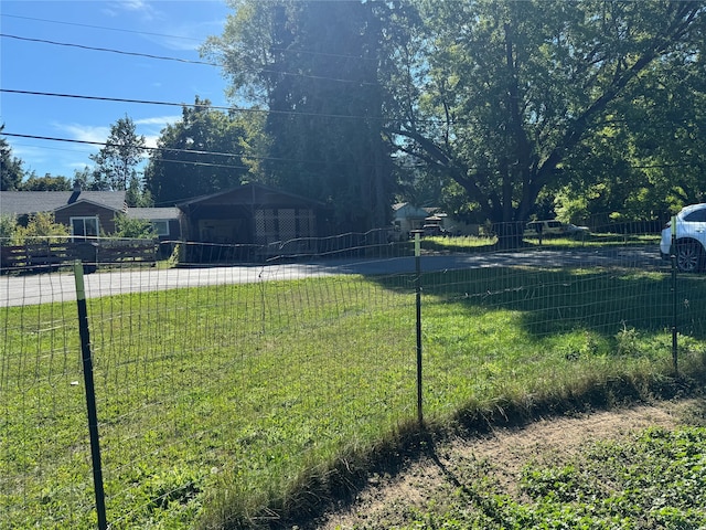 view of yard with a garage