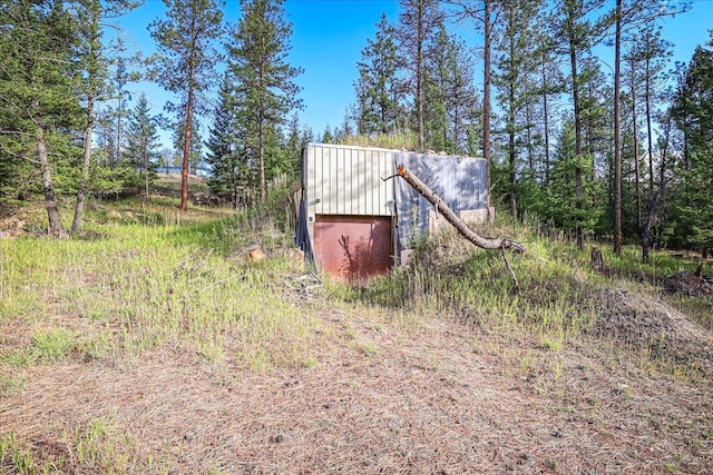 view of outdoor structure