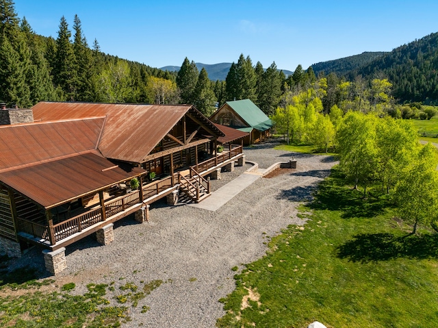 view of stable with a mountain view