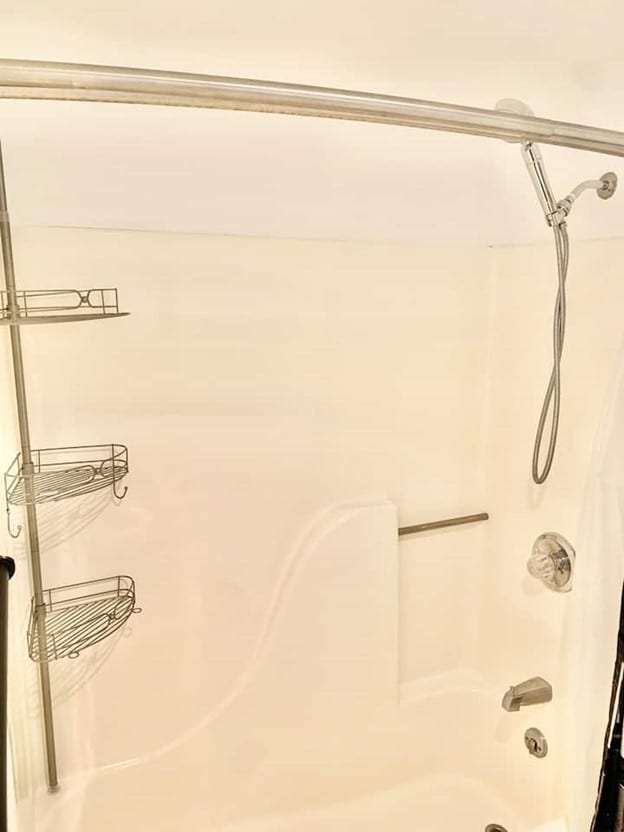 180 Vista Ln Unit 258, Bigfork, MT 59911 - bathroom featuring bathtub / shower combination