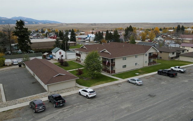 bird's eye view featuring a mountain view