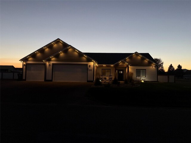 view of front facade with a garage