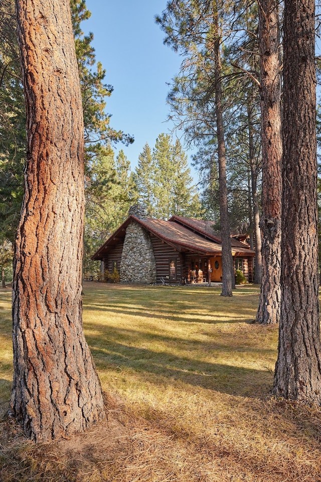 exterior space featuring a yard