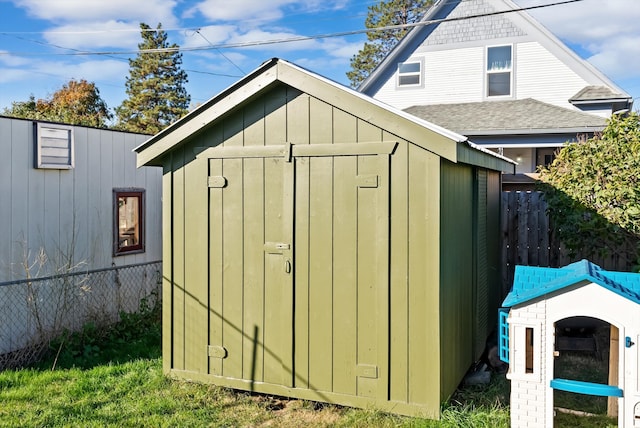 view of outdoor structure