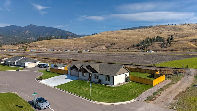 bird's eye view featuring a mountain view