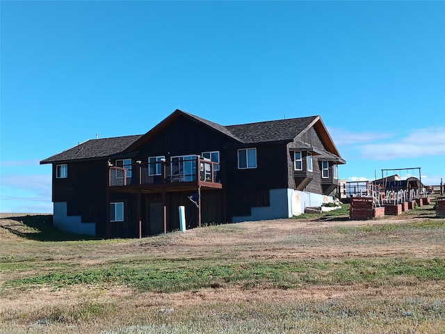 view of back of house