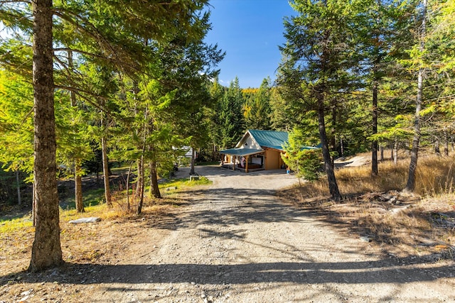 view of front of property