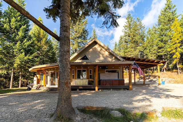 view of front facade featuring covered porch