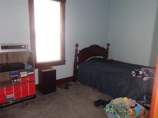 bedroom featuring carpet flooring