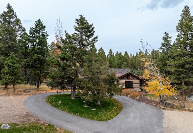 view of front of property