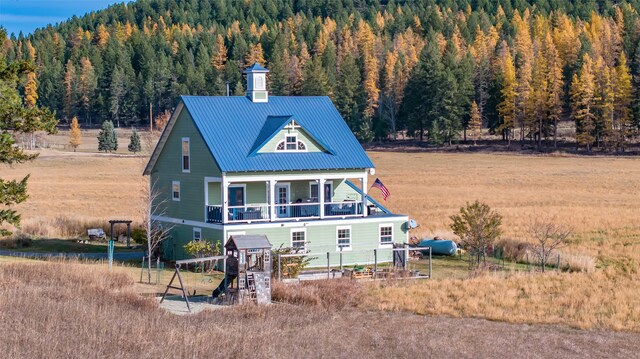 view of front of property with covered porch