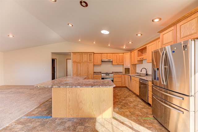 kitchen with appliances with stainless steel finishes, sink, lofted ceiling, light brown cabinets, and light colored carpet