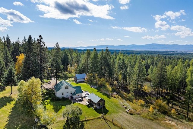 bird's eye view with a mountain view