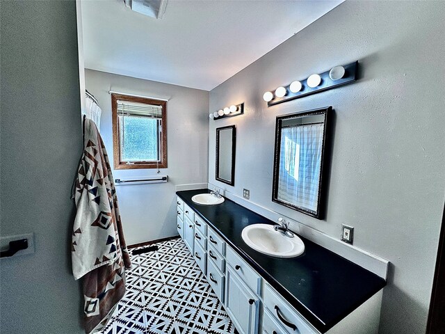 bathroom with vanity