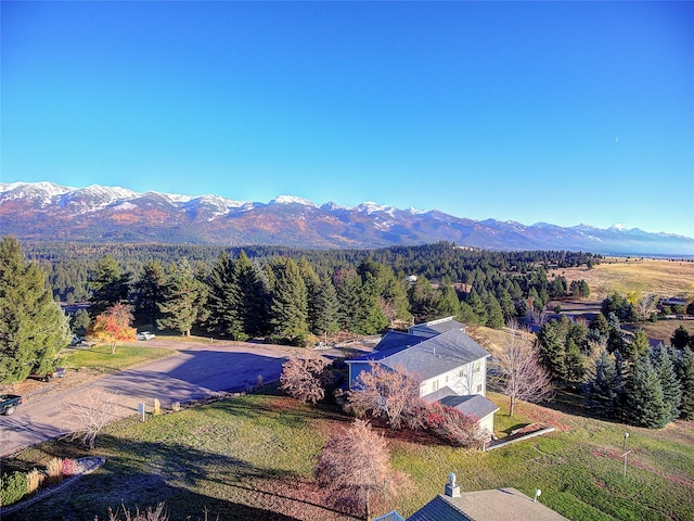 drone / aerial view with a mountain view