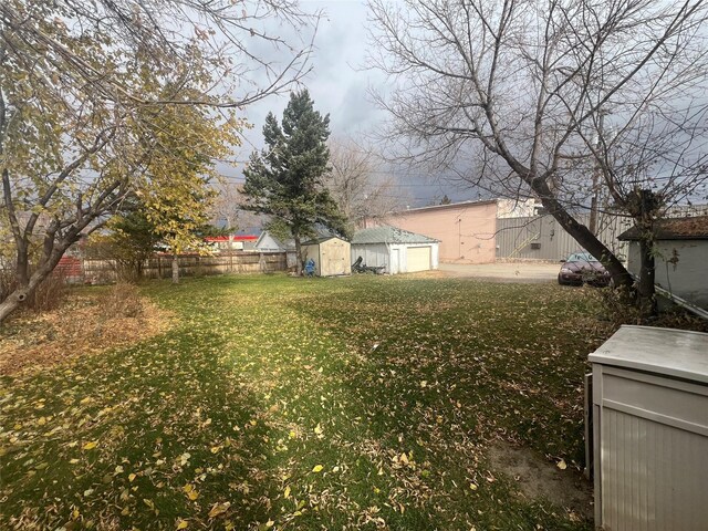 420 Knight St, Helena, MT 59601 - view of yard featuring an outdoor structure and a shed