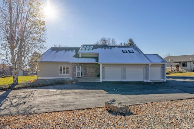 view of front of house featuring a garage