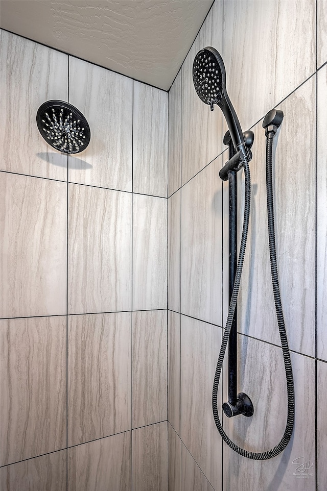 interior details with tiled shower