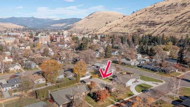 drone / aerial view with a mountain view