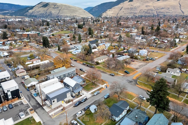 drone / aerial view featuring a mountain view