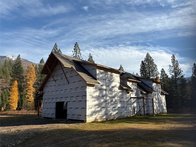 view of side of property