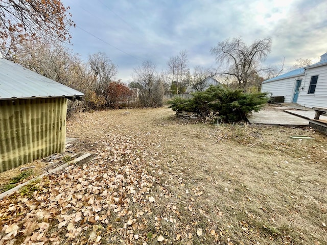 view of yard with a patio