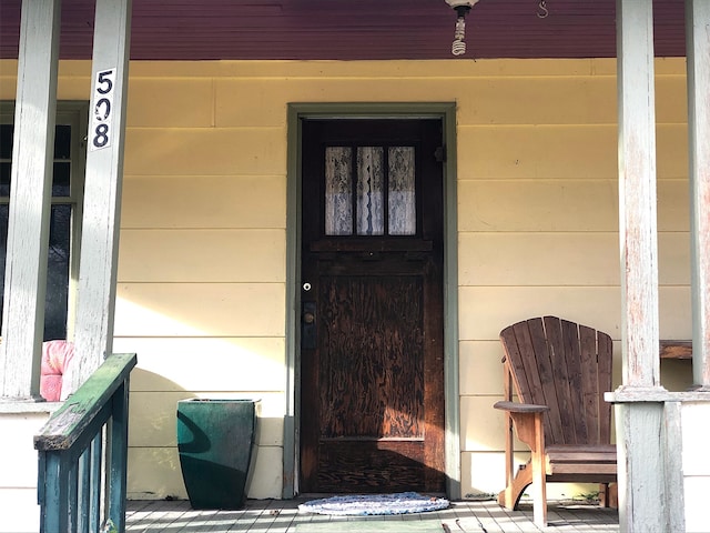 508 1st St W, Polson, MT 59860 - view of property entrance